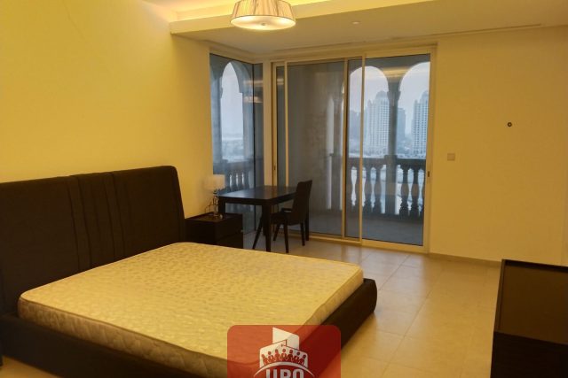 Stunning studio Furnished | Pearl | With Bills